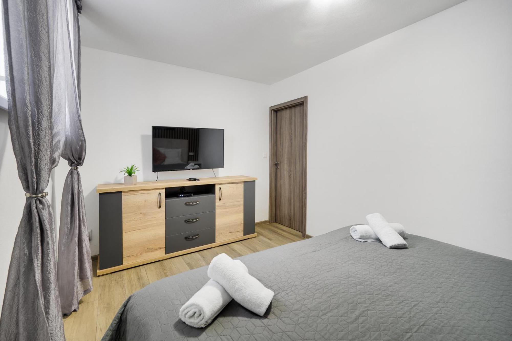 Appartamento Milan&Eva Svätý Jur Esterno foto